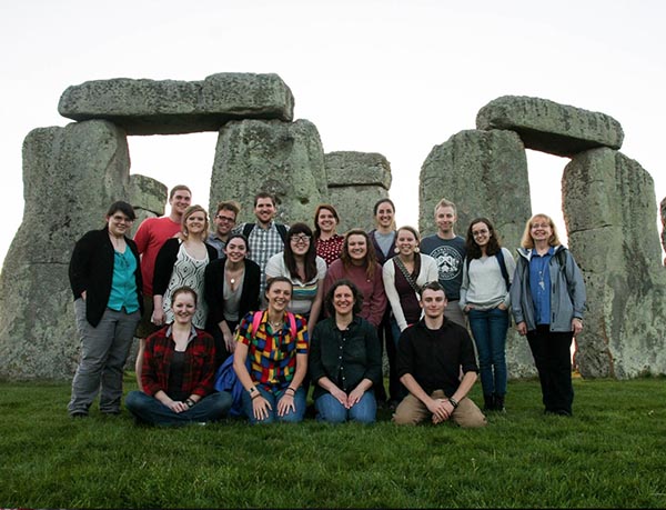2014 group at Stonehenge